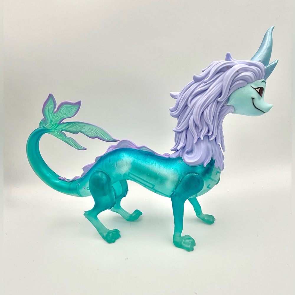 “Raya” movie Blue and Purple “Sisu” Dragon Figurine Set - Picture 10 of 15